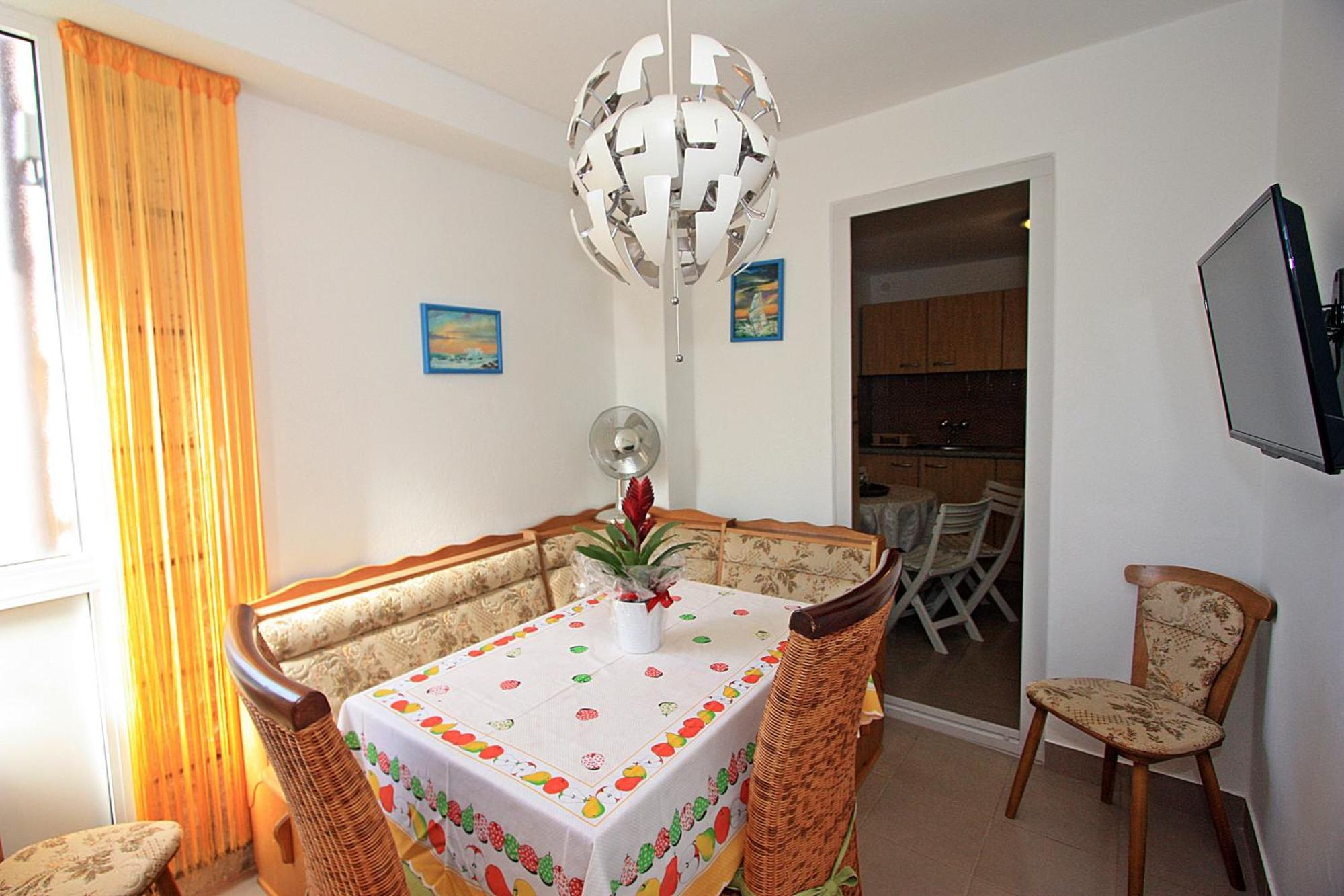 Apartments With Wifi Supetar, Brac - 5665 Rom bilde